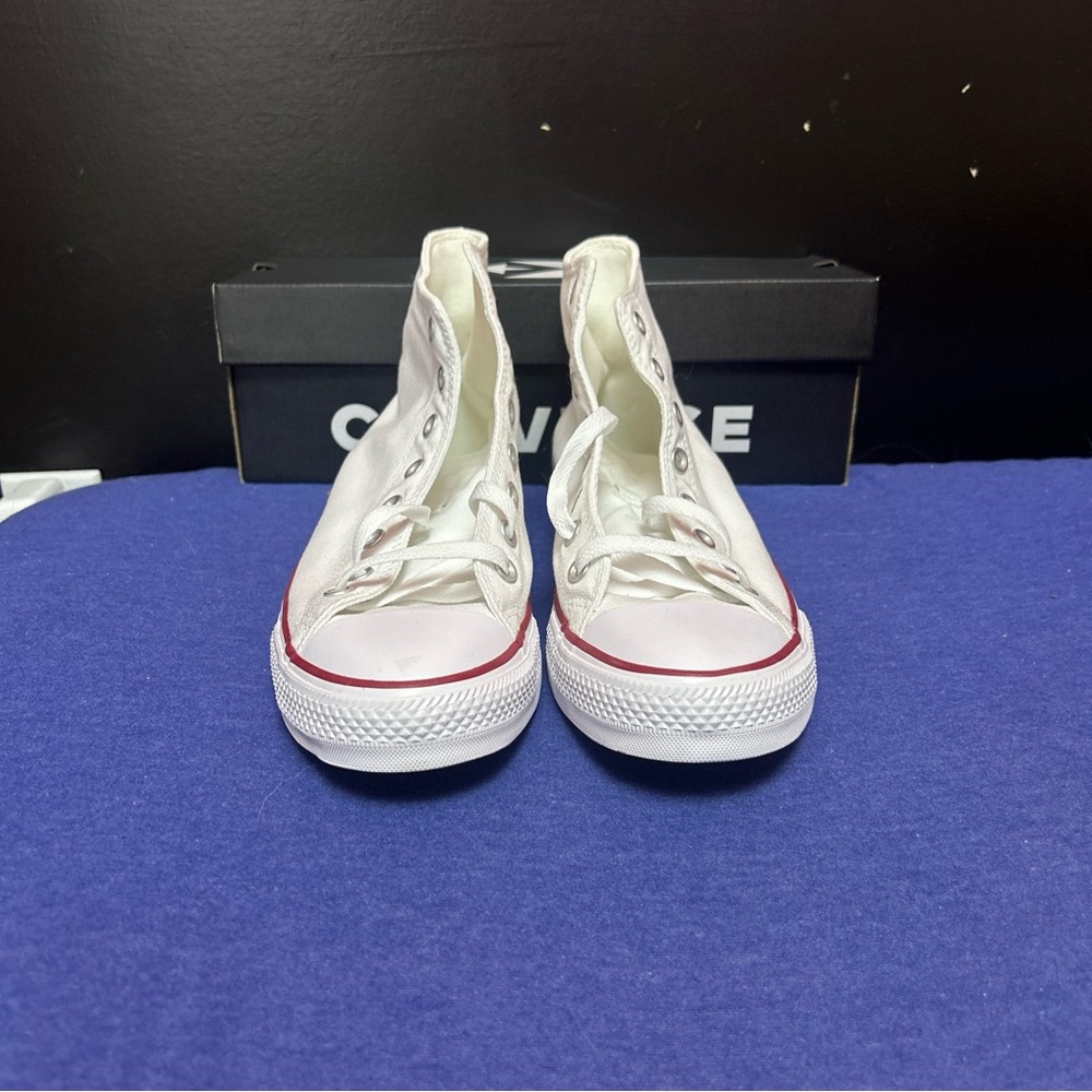 Chuck Taylor converse high top white size 9 men’s- 11 women’s